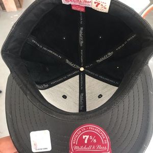 Black leather Michell & Ness New York Jets hat!